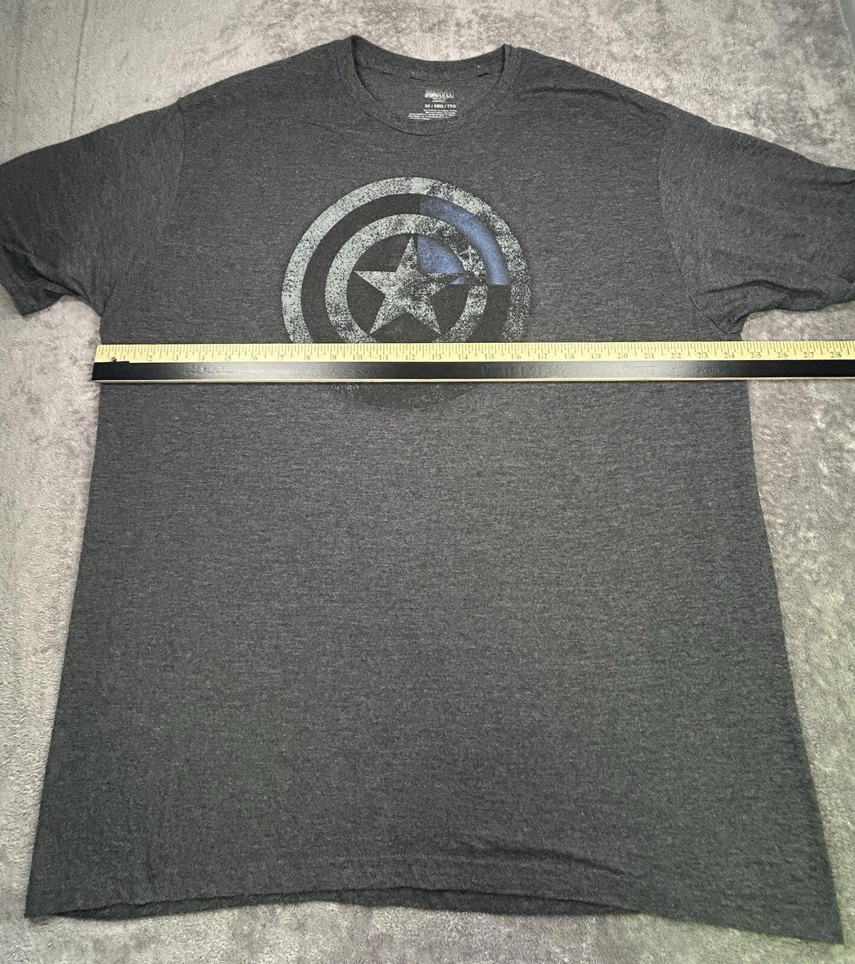 Marvel Captain America Mens 2XL T Shirt Shield Logo Gray Mad Engine Graphic Tee