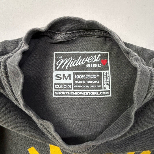 The Midwest Girl Iowa Long Sleeve Graphic T Shirt Charcoal Gray Women’s Small