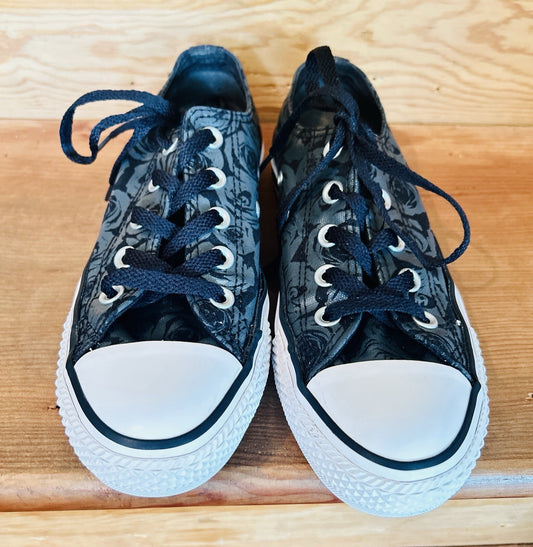 Converse All Star Low Top Floral Rose Print Sneakers Women's Size 6 Black Gray