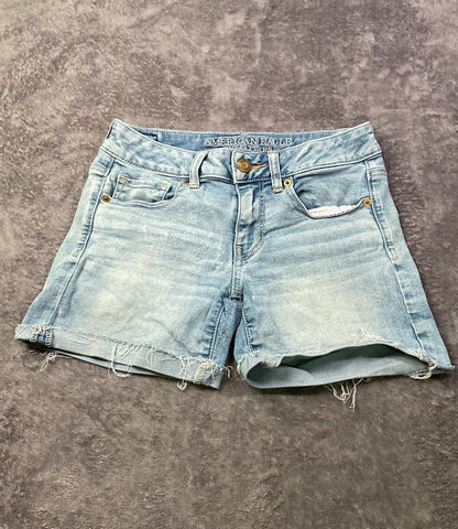 American Eagle Outfitters Midi Denim Shorts Women’s Size 4 Super Super Stretch