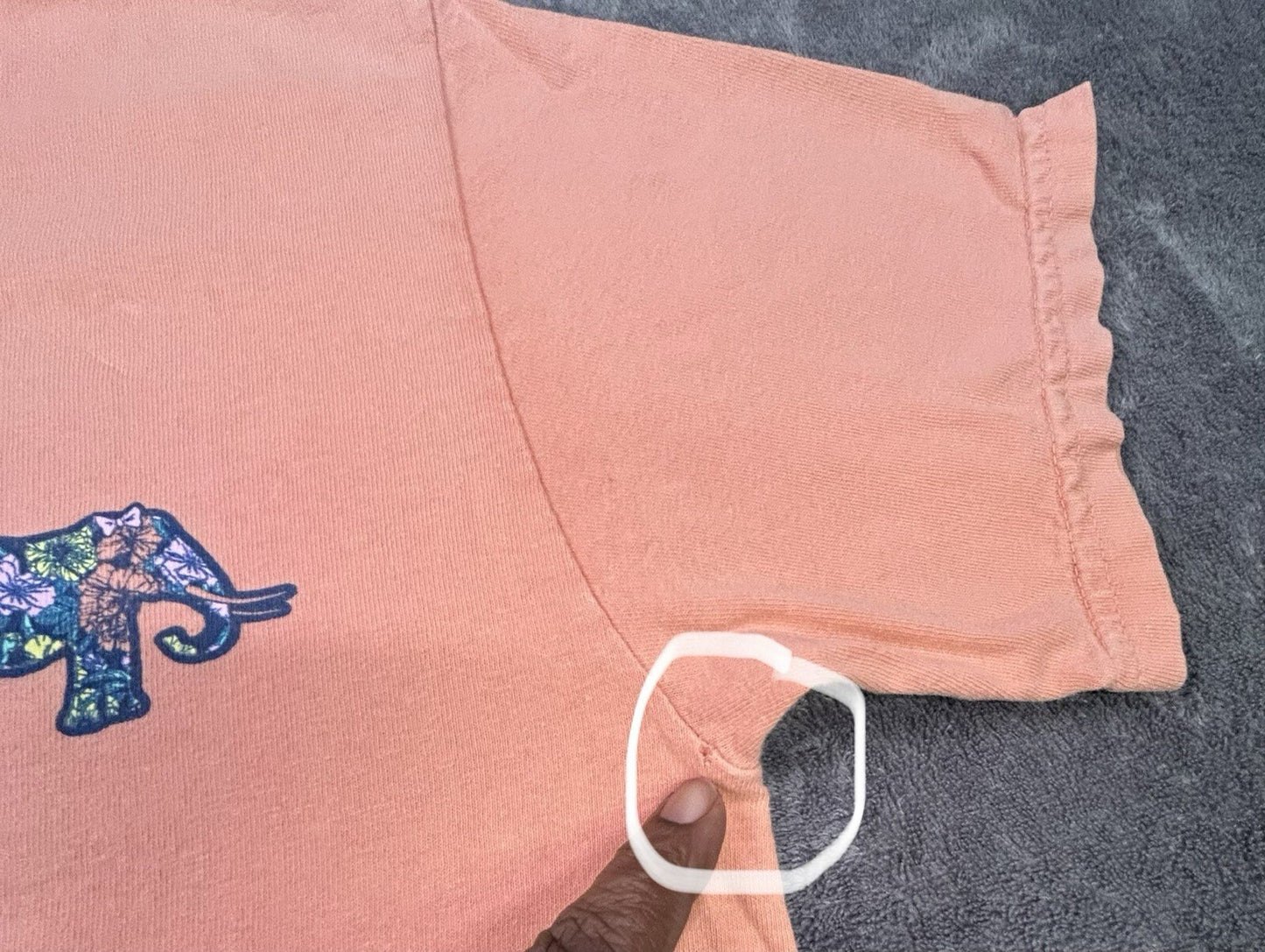Cold Crush Women’s Small Coral Formal Elephant Graphic Tshirt Live In The Moment