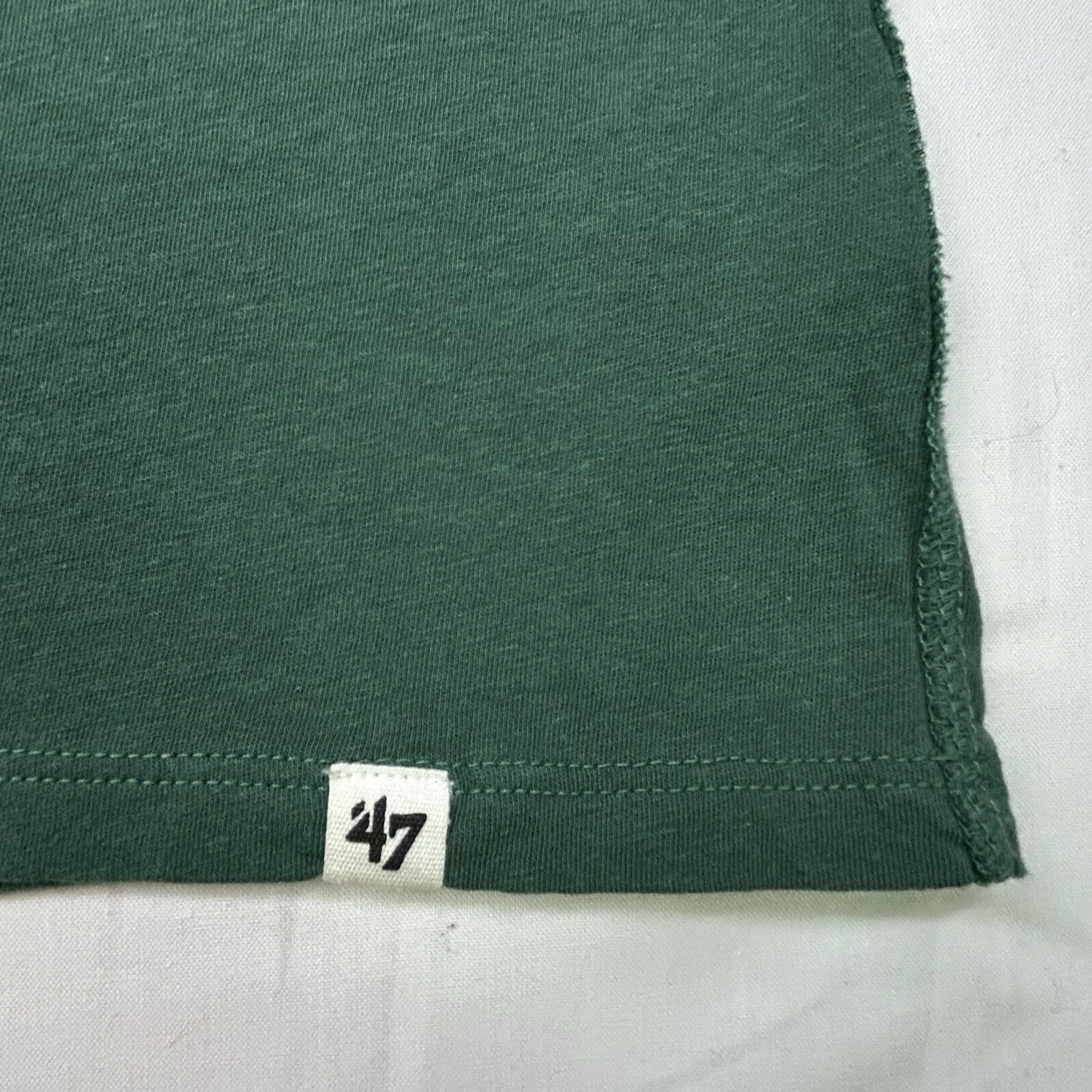 47 Brand Green Bay Packers Women’s Large T-Shirt Heart Graphic Short sleeve