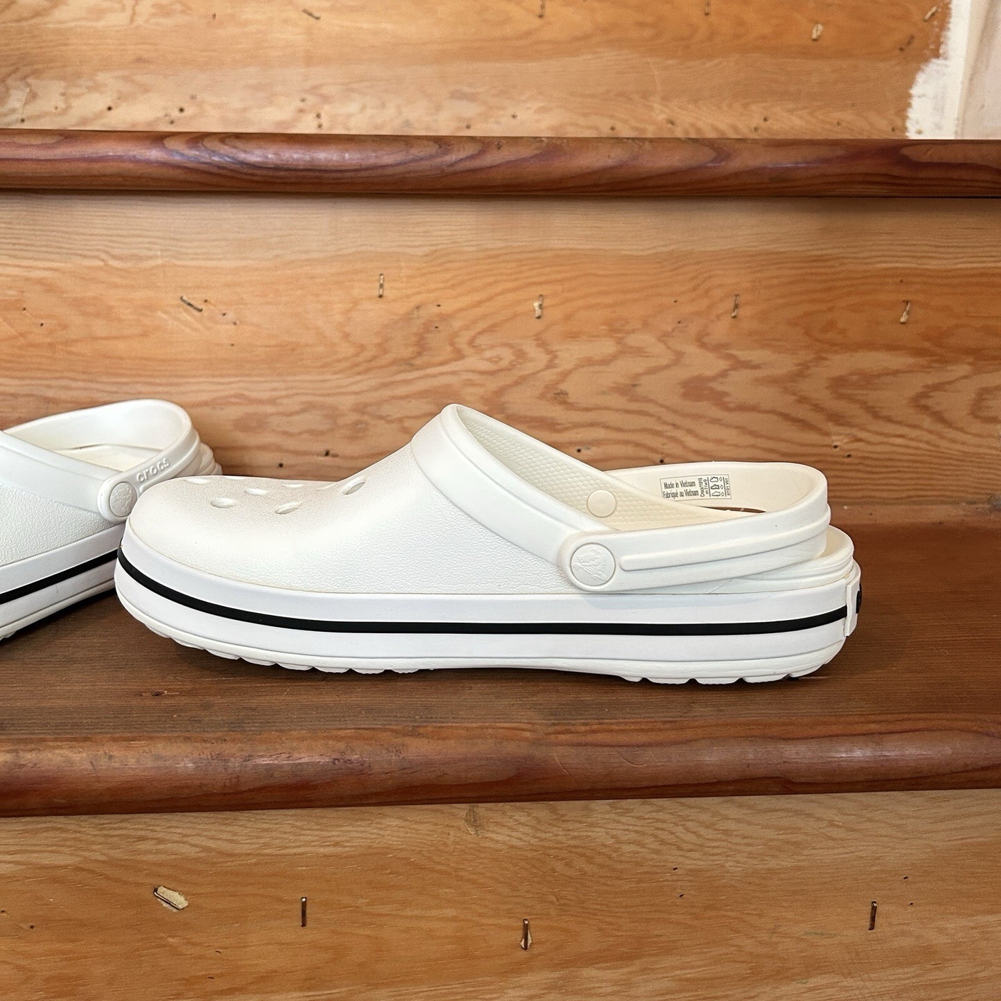Crocs Classic Clog White Black Stripe Unisex Comfort Shoes Size M7 W9 Preowned