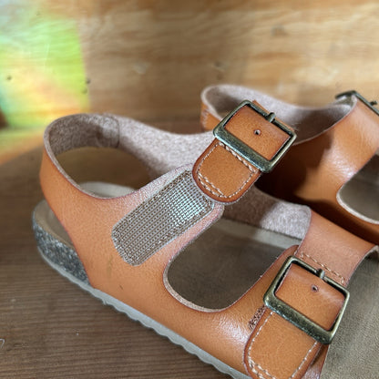 Cat & Jack Kids Cognac Brown Footbed Sandals Size 11 Double Buckle