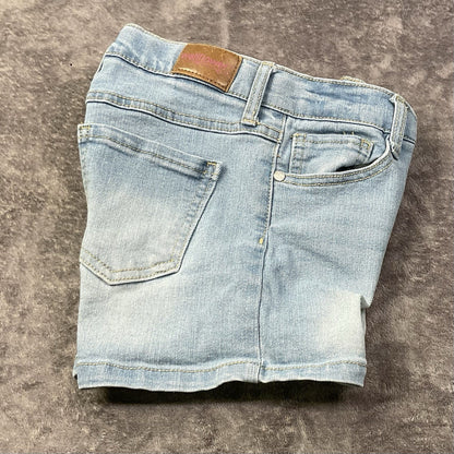 Wallflower Girls Light Wash Denim Shorts Button Fly Stretch Jean Shorts