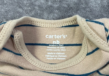 🤍 Carter's Neutral Stripe Long Sleeve Bodysuit (Newborn)