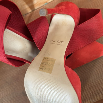 ALDO Red Suede Ybelilla Pointed w/Wrap-Around Elastic Strap