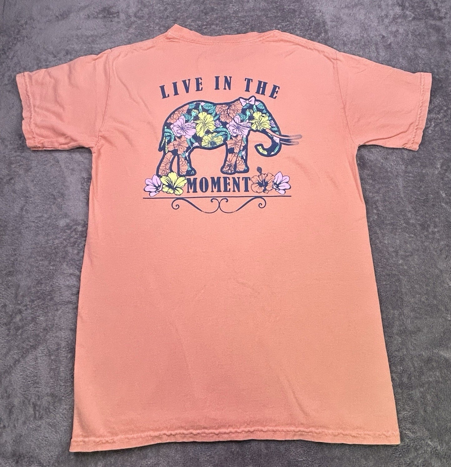 Cold Crush Women’s Small Coral Formal Elephant Graphic Tshirt Live In The Moment