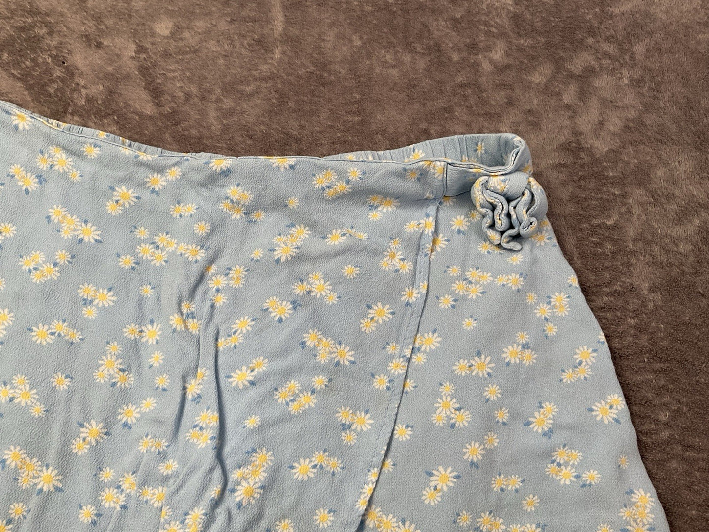 SO Girls Daisy Print Skort Size L 10/12 Blue Floral Pull On Shorts Skirt