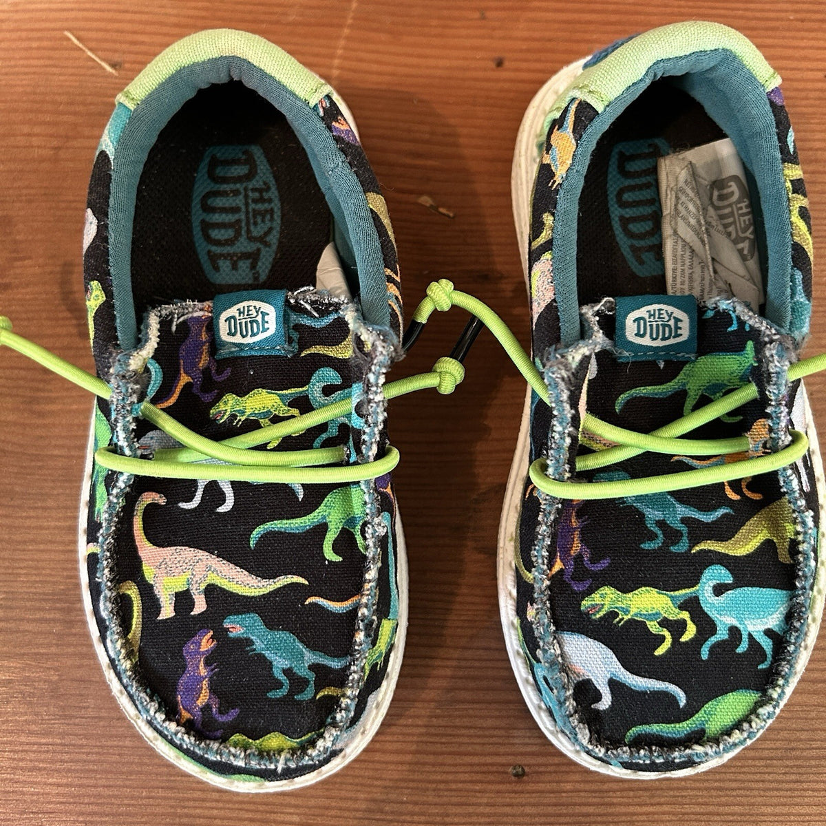 Hey Dude Wally Toddler C8 Dinosaur Shoes Black Multicolor Green Bungee Lace