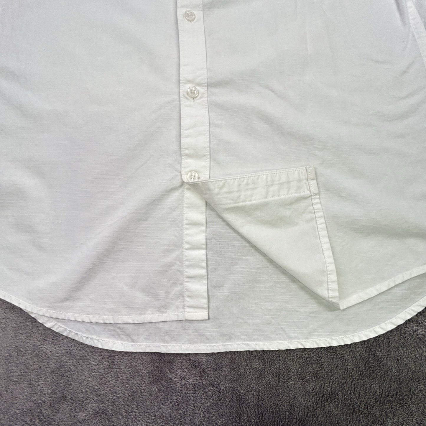 Perry Ellis Men’s White Button Down Shirt M Slim Fit 100% Cotton Roll Tab Sleeve
