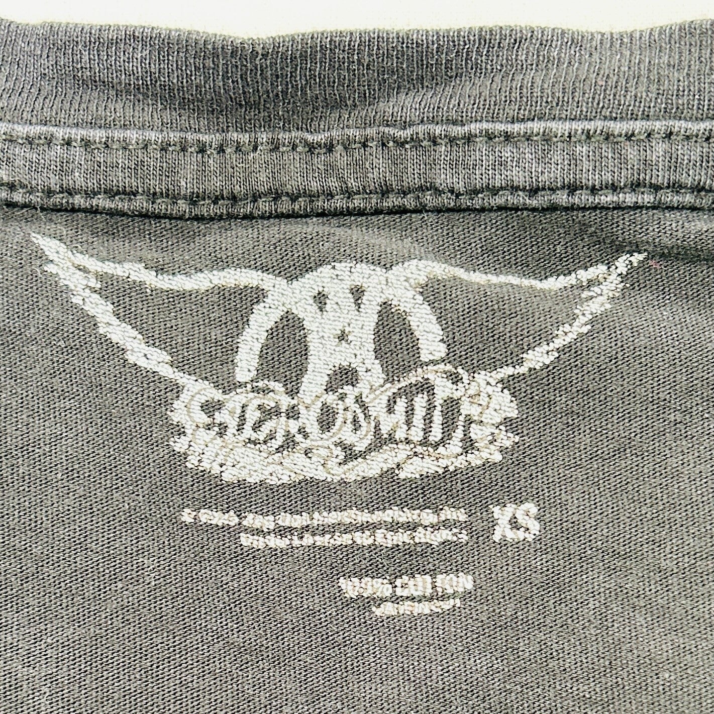 Aerosmith Deuces Are Wild Graphic Band T Shirt Mens XS Black Distressed Rock Tee