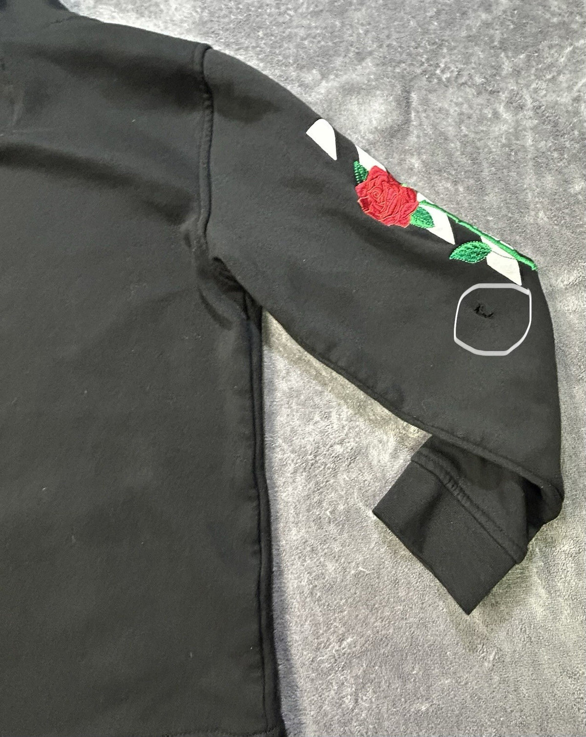 Brooklyn Cloth Rose Stripe Hoodie Black (Youth) L