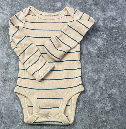 🤍 Carter's Neutral Stripe Long Sleeve Bodysuit (Newborn)