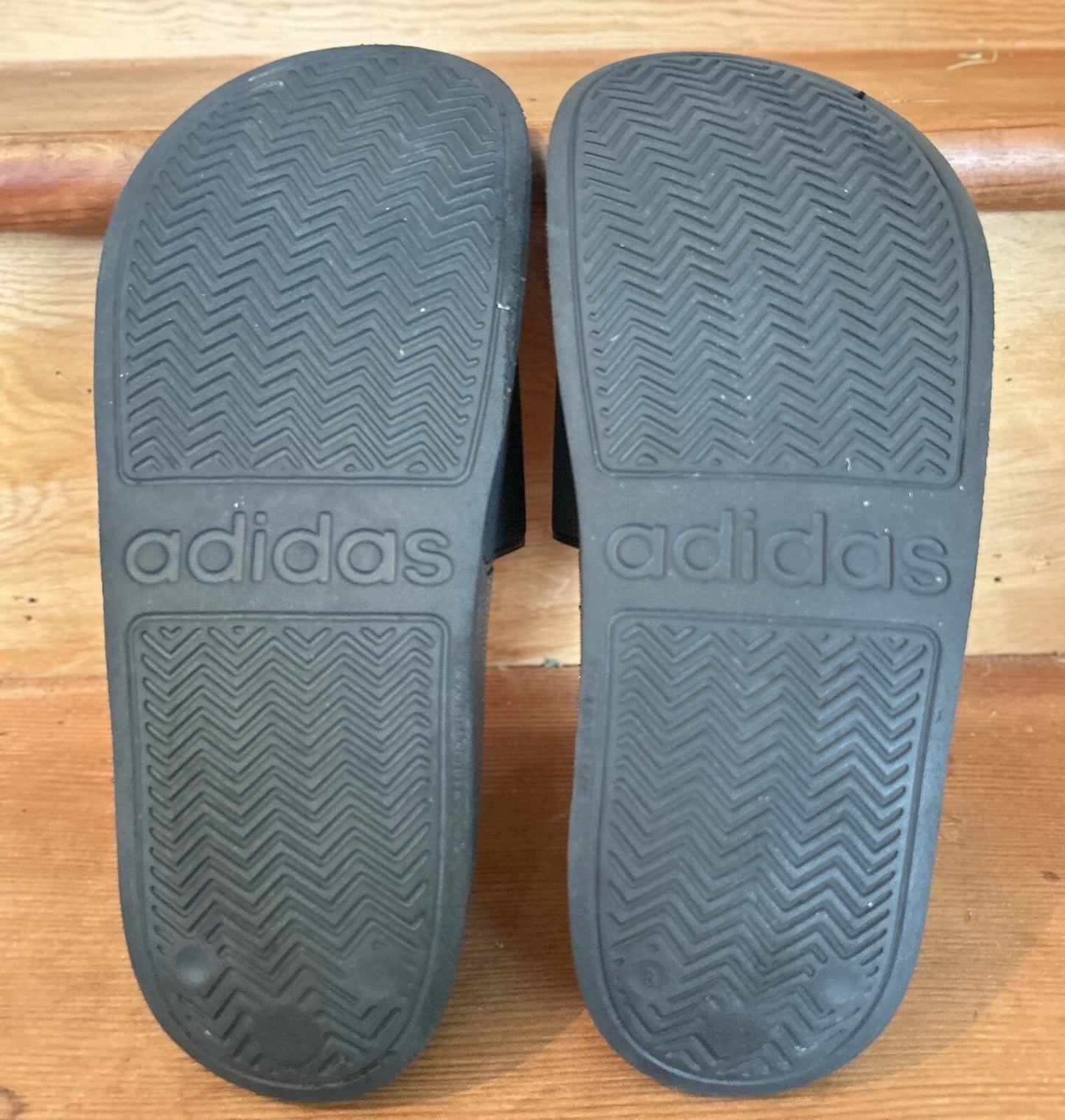 Adidas Adilette Comfort Slides Black Pink Cloudfoam Sandals Mens  Size 8