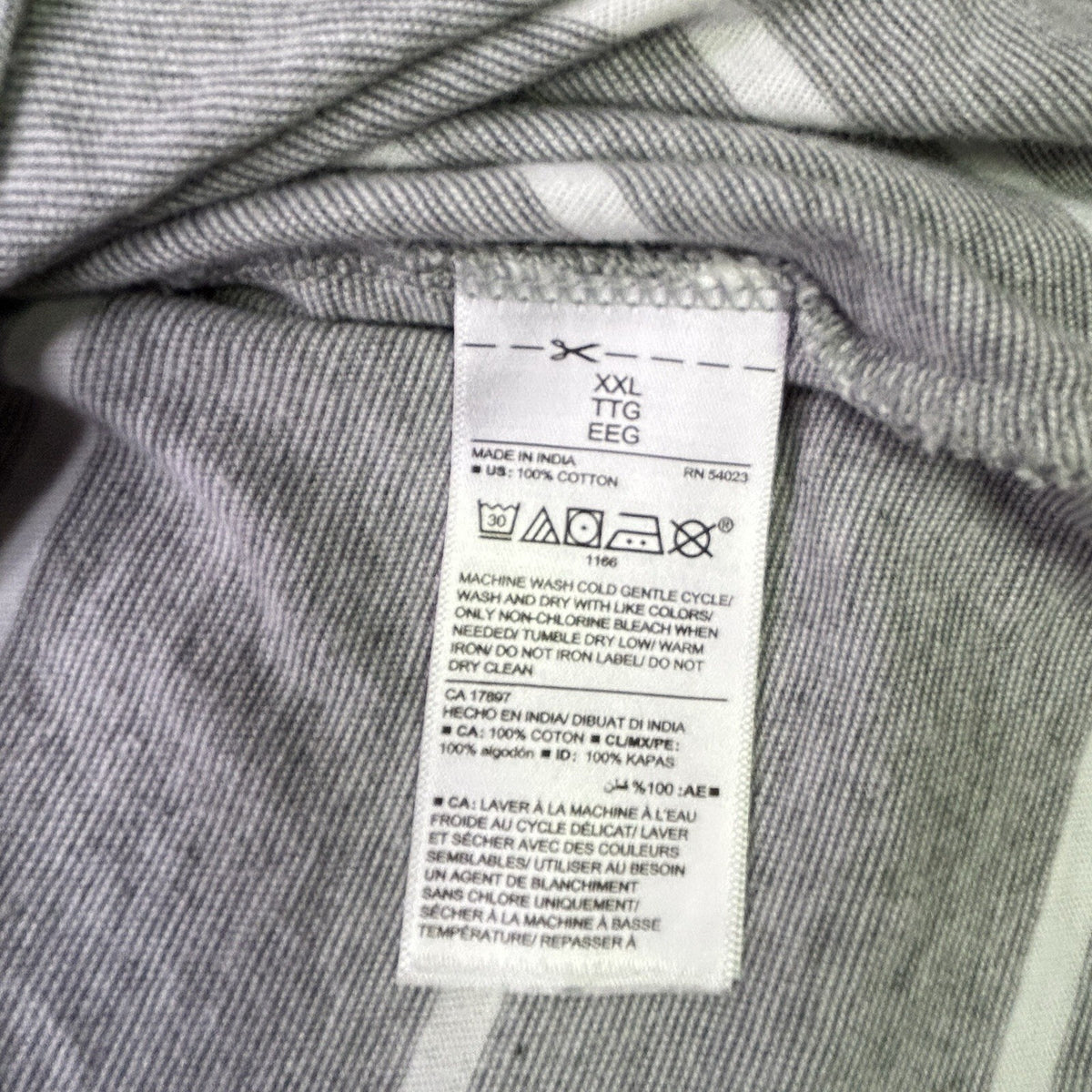 Old Navy Mens XXL Soft Washed V Neck T Shirt Gray White Stripe 100% Cotton