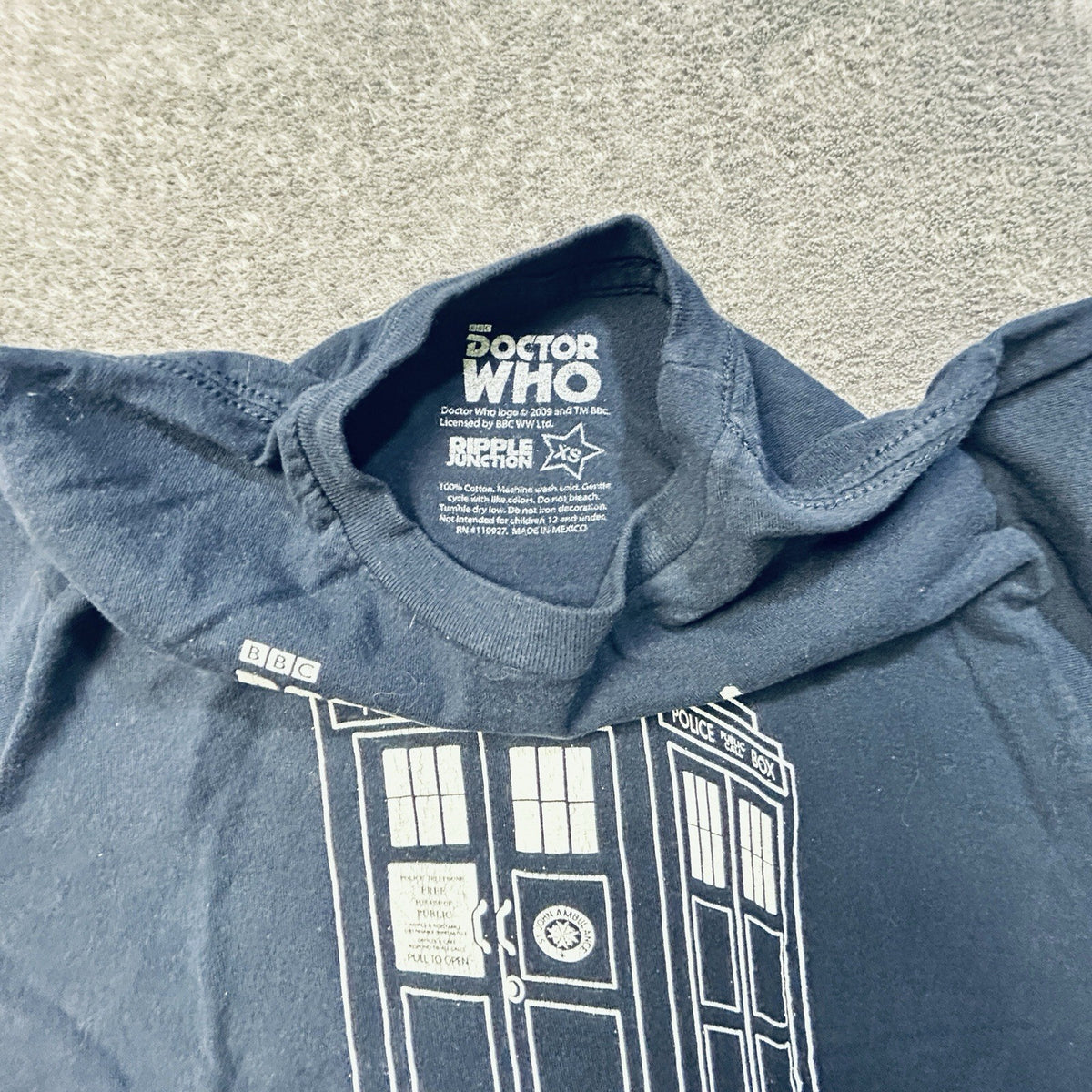 Doctor Who TARDIS T Shirt XS 2009 BBC Ripple Junction Black Graphic Tee