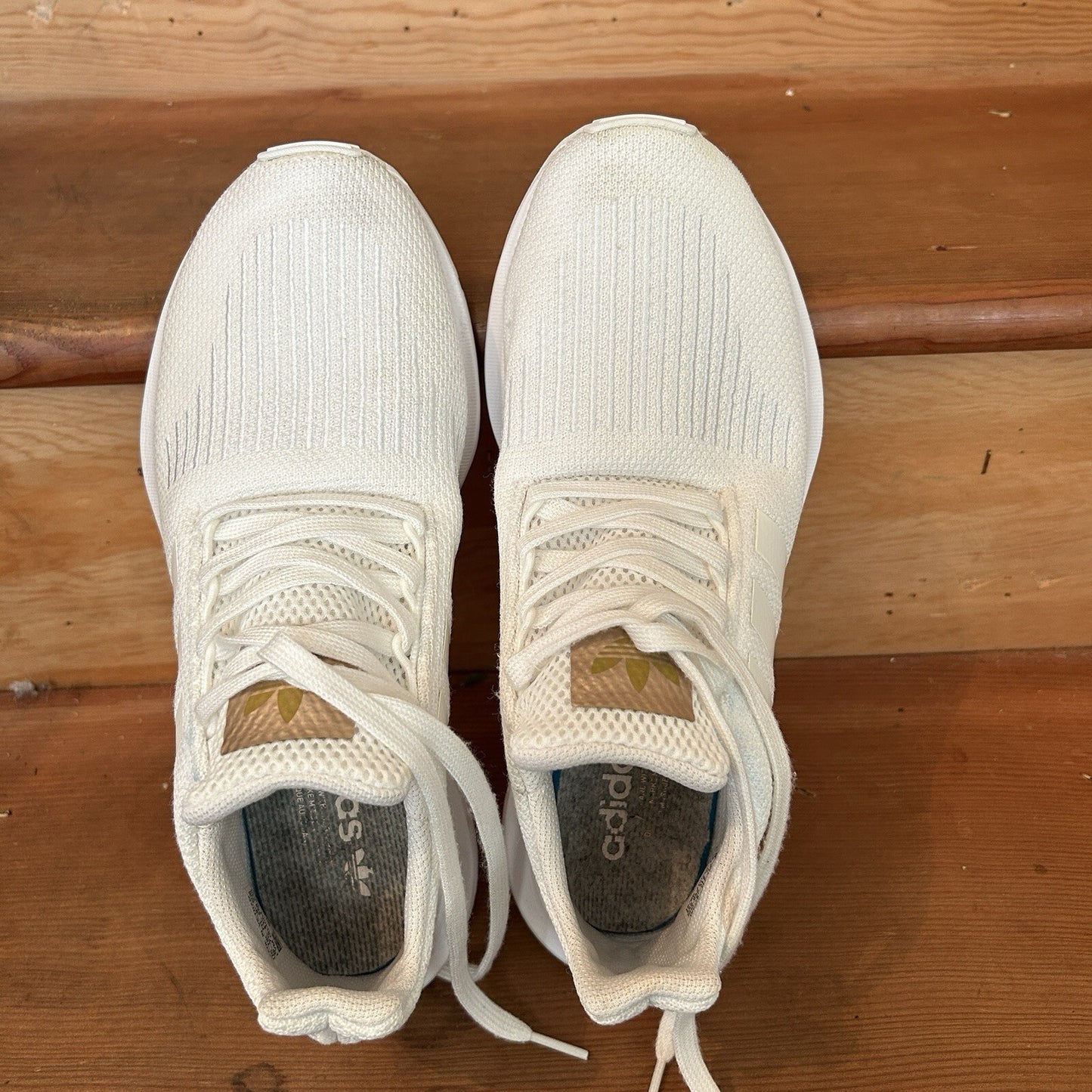 Adidas Swift Run White Knit Running Shoes Sneakers Men’s US 9 EG9492 Athletic