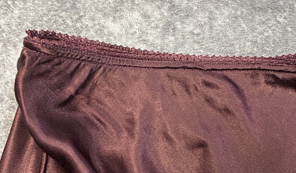 Raisonnel Satin Skirt Burgundy M