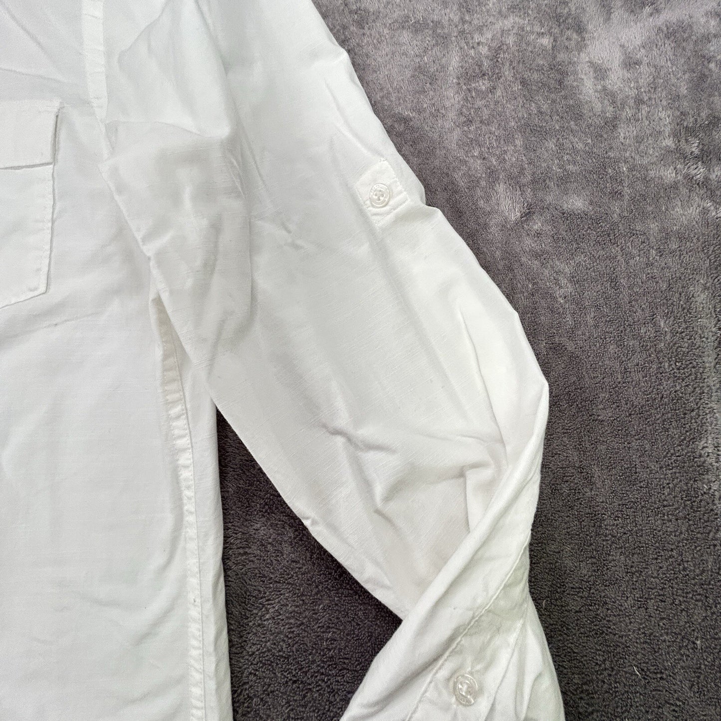 Perry Ellis Men’s White Button Down Shirt M Slim Fit 100% Cotton Roll Tab Sleeve