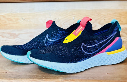 Nike React Phantom Run Flyknit Women's Size 7.5 Black Multi Color Slip On Shoes