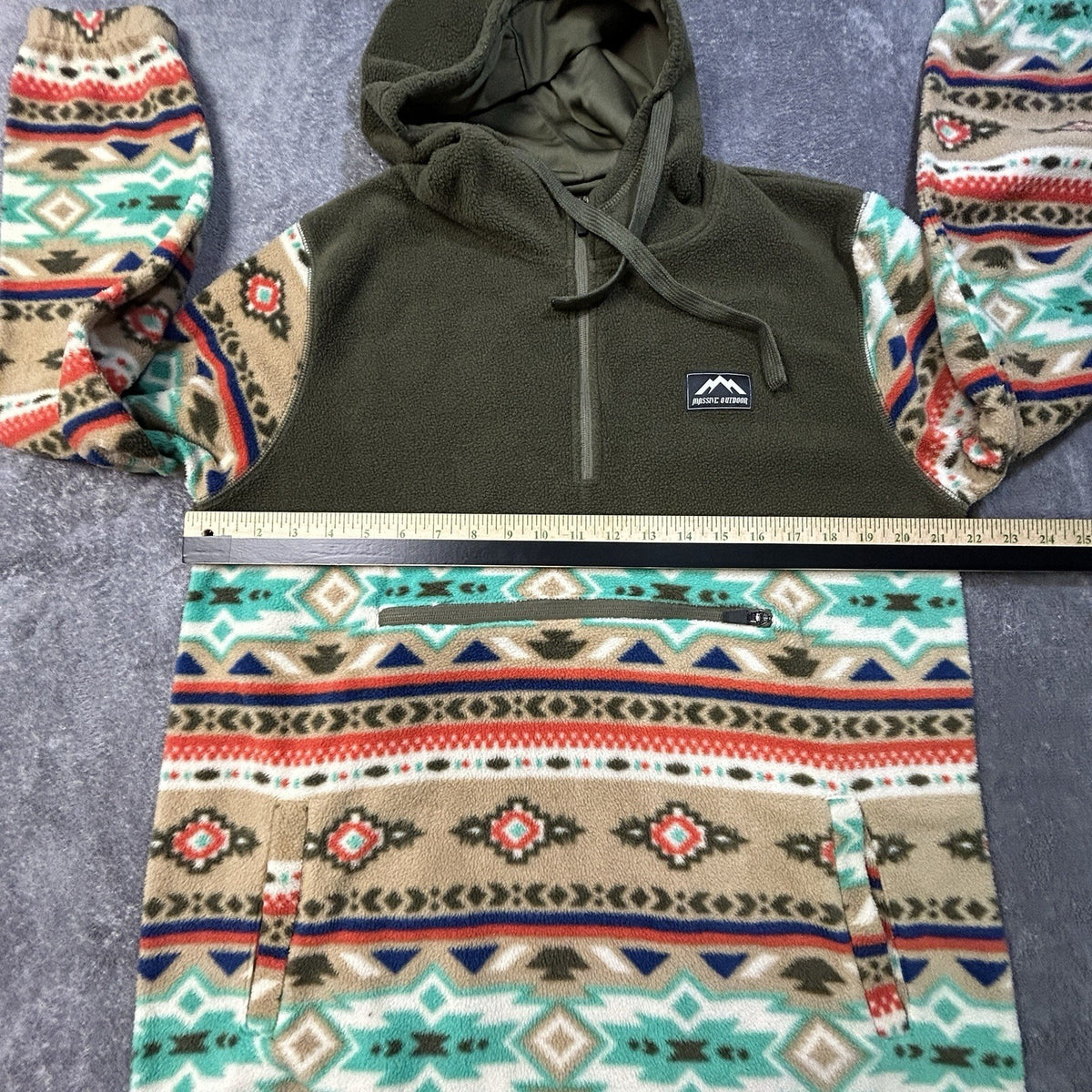 Massive Outdoor Fleece Hoodie Quarter Zip Tribal Aztec Medium