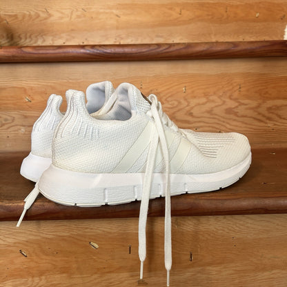 Adidas Swift Run White Knit Running Shoes Sneakers Men’s US 9 EG9492 Athletic