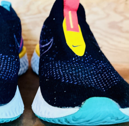 Nike React Phantom Run Flyknit Women's Size 7.5 Black Multi Color Slip On Shoes