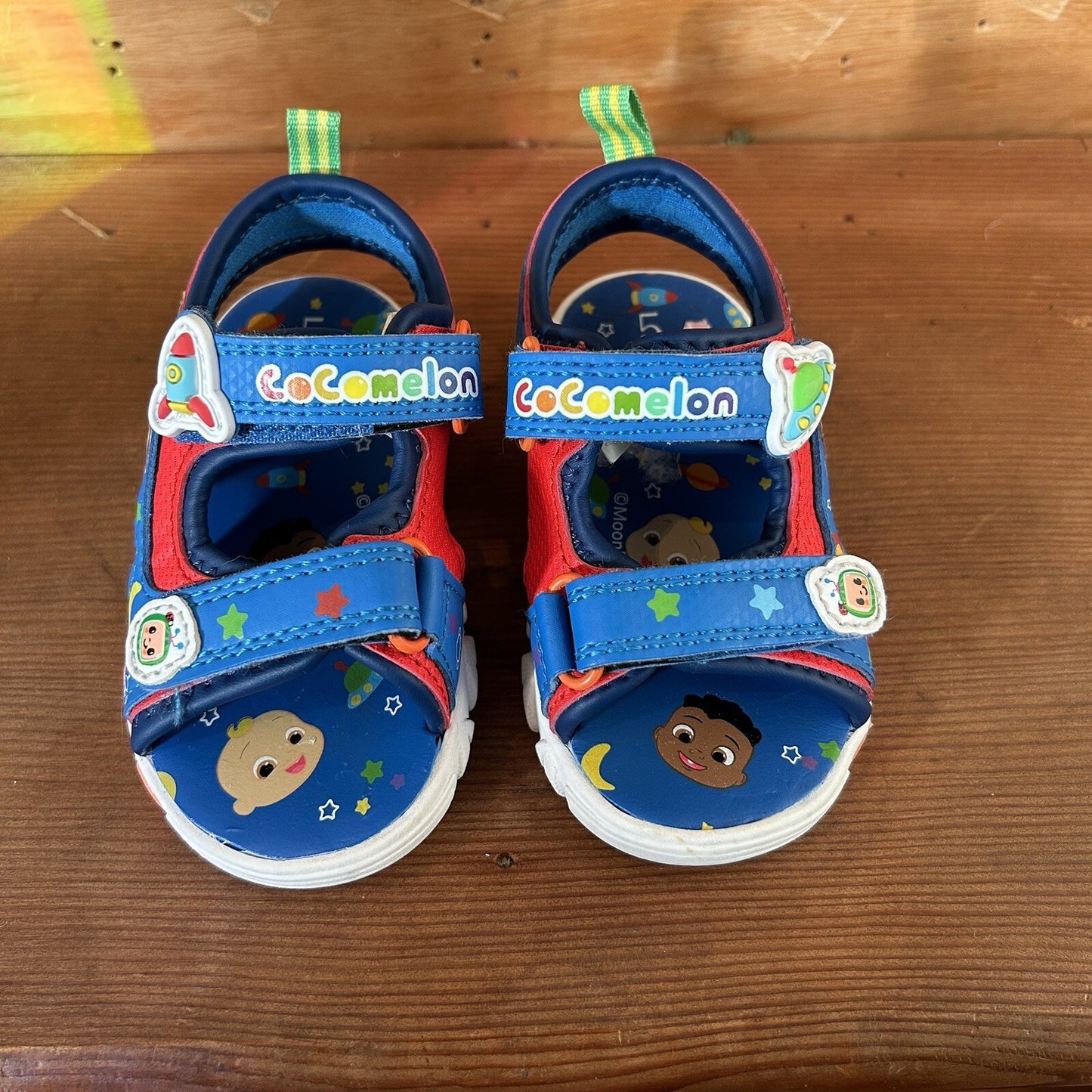 CoComelon JJ Cody Toddler Sandals Size 5 Blue Multicolor