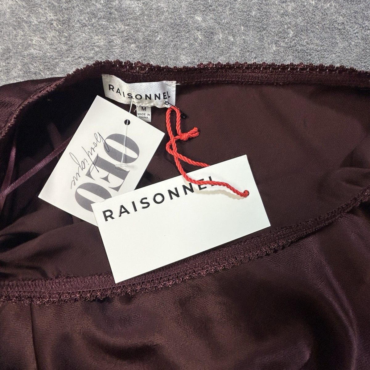 Raisonnel Satin Skirt Burgundy M