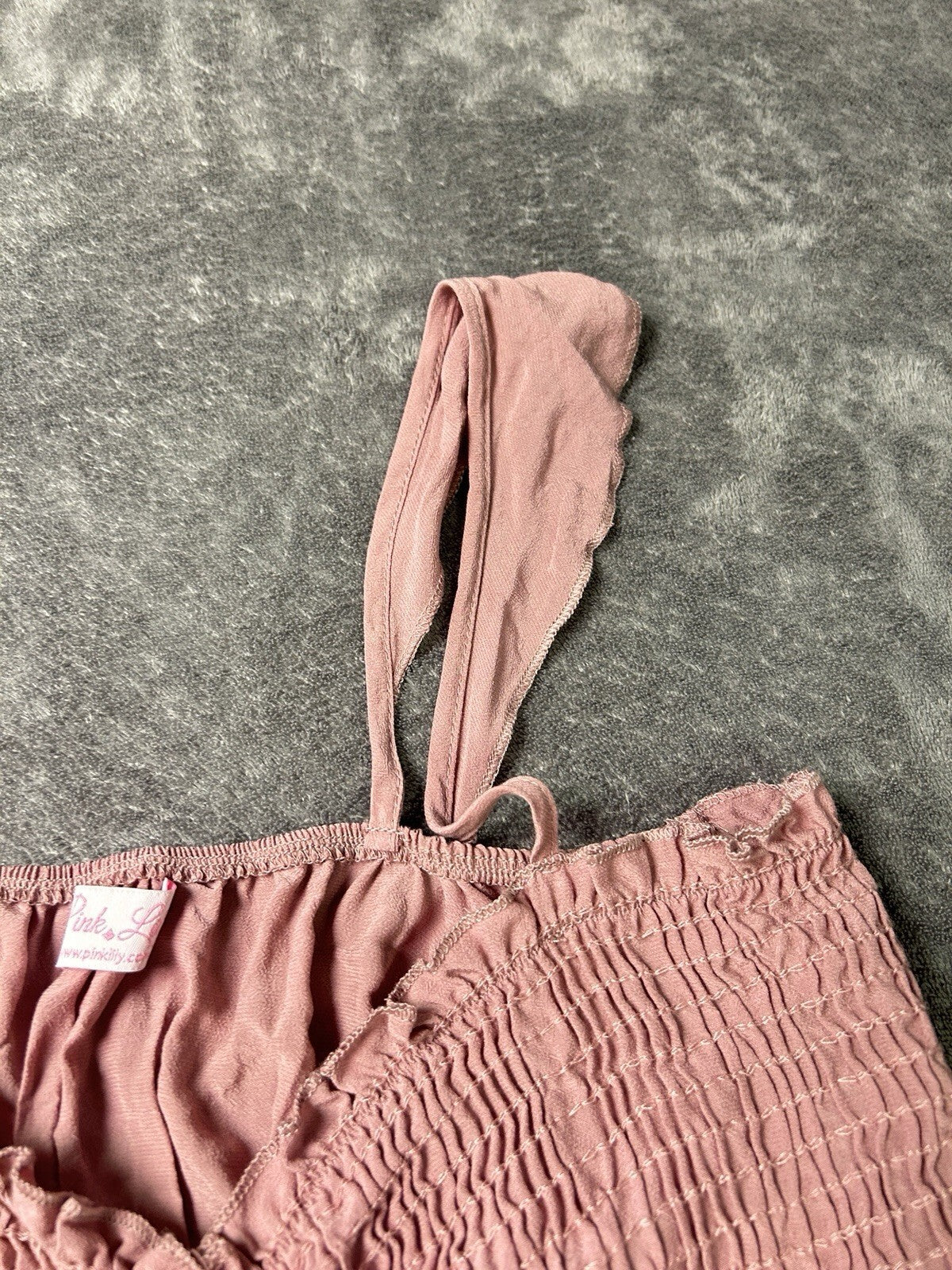 Pink Lily Women’s Small Dusty Rose Smocked Babydoll Cami Top Ruched Drawstring