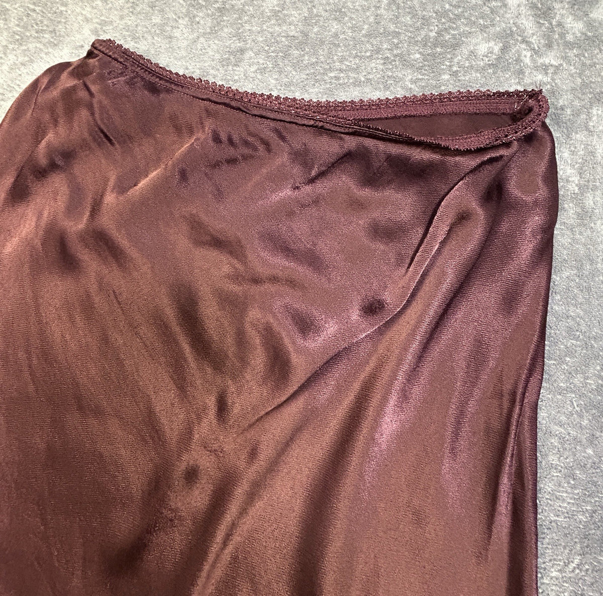 Raisonnel Satin Skirt Burgundy M