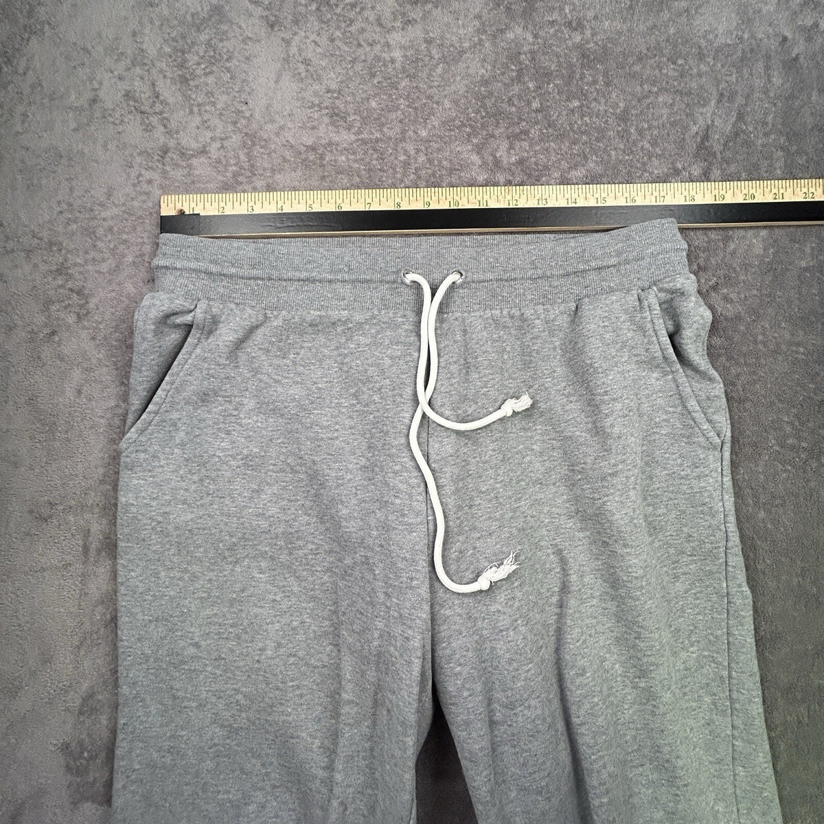 Wild Fable Women’s Gray Sweatpants Wide Leg Drawstring Fleece Lounge Pants