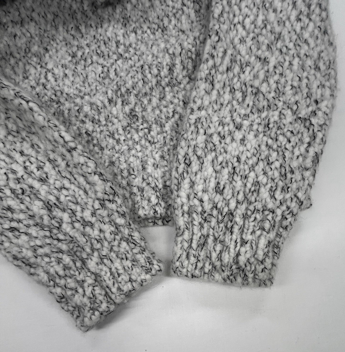 Vince Wool Cashmere Turtleneck Sweater M Chunky Knit Italian Yarn Ivory Gray