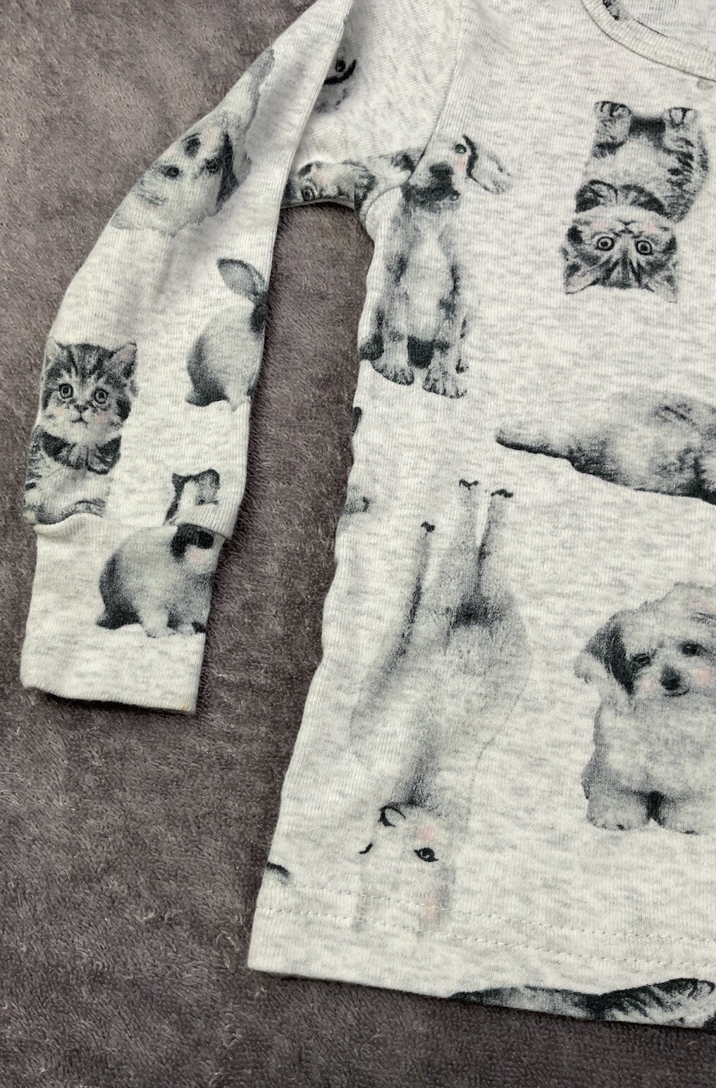 Carter's Girls 12M Gray Animal Print Long Sleeve Shirt Kittens Puppies Bunnies