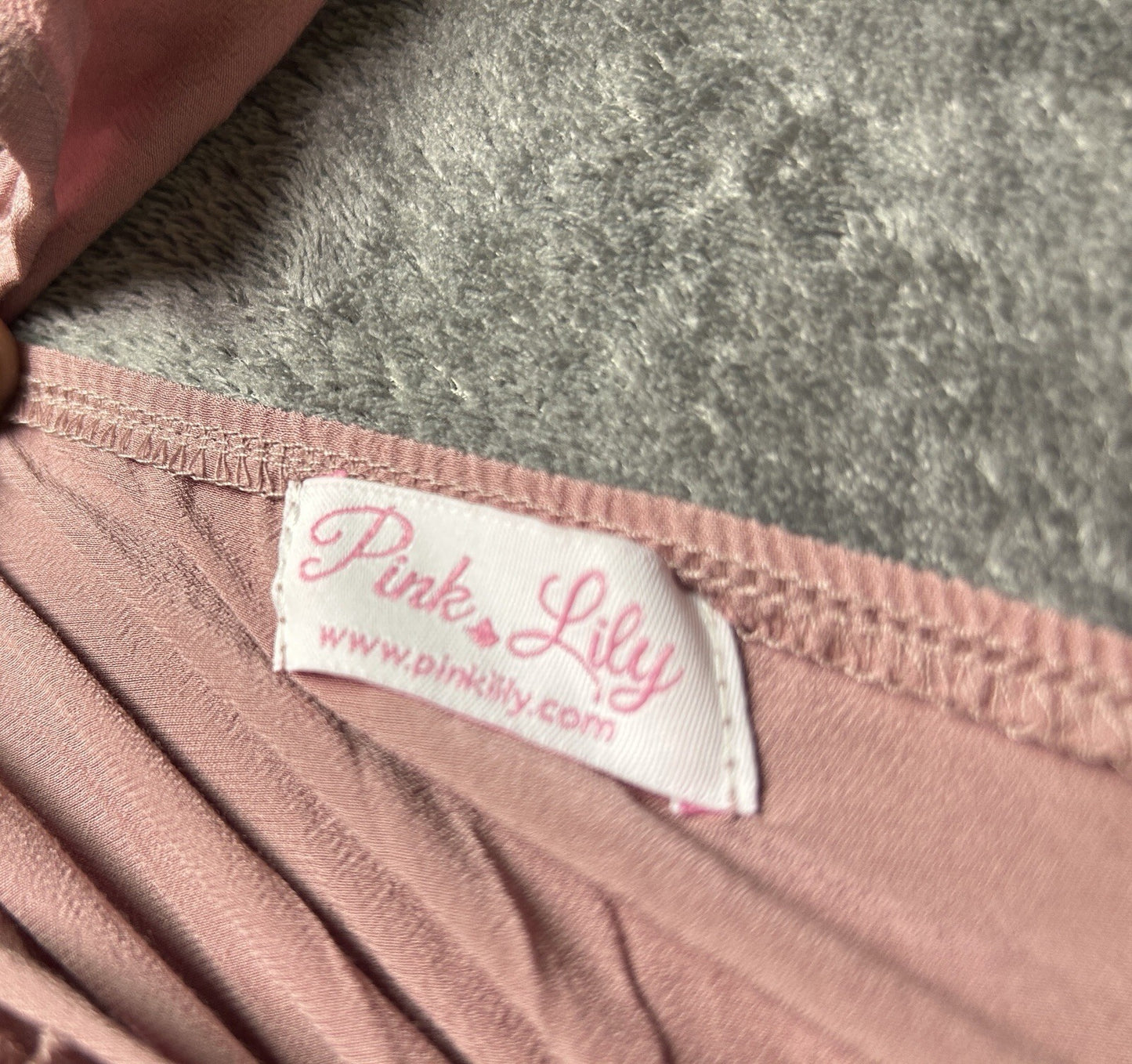 Pink Lily Women’s Small Dusty Rose Smocked Babydoll Cami Top Ruched Drawstring