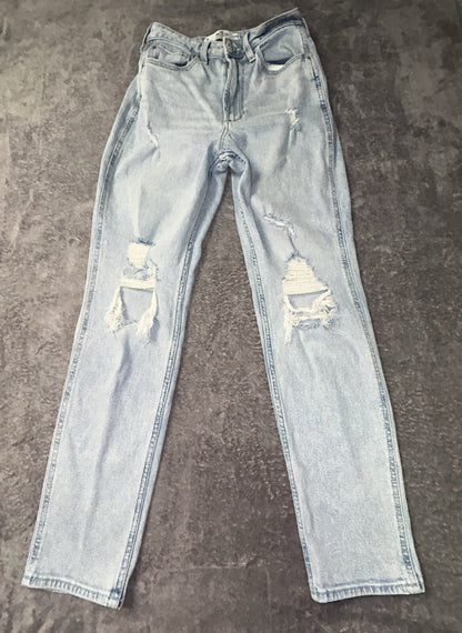 Hollister Curvy Ultra High Rise Mom Jeans Womens 2R W26 Light Wash Distressed