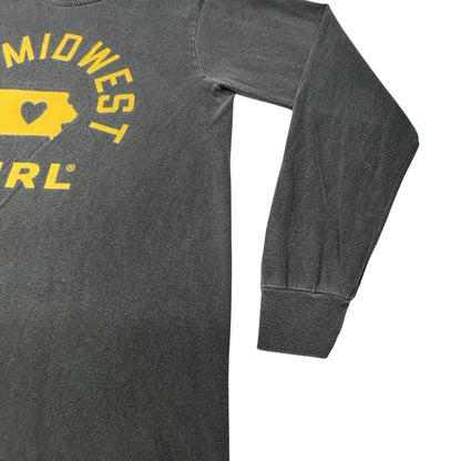 The Midwest Girl Iowa Long Sleeve Graphic T Shirt Charcoal Gray Women’s Small