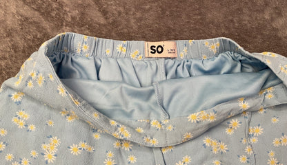 SO Girls Daisy Print Skort Size L 10/12 Blue Floral Pull On Shorts Skirt